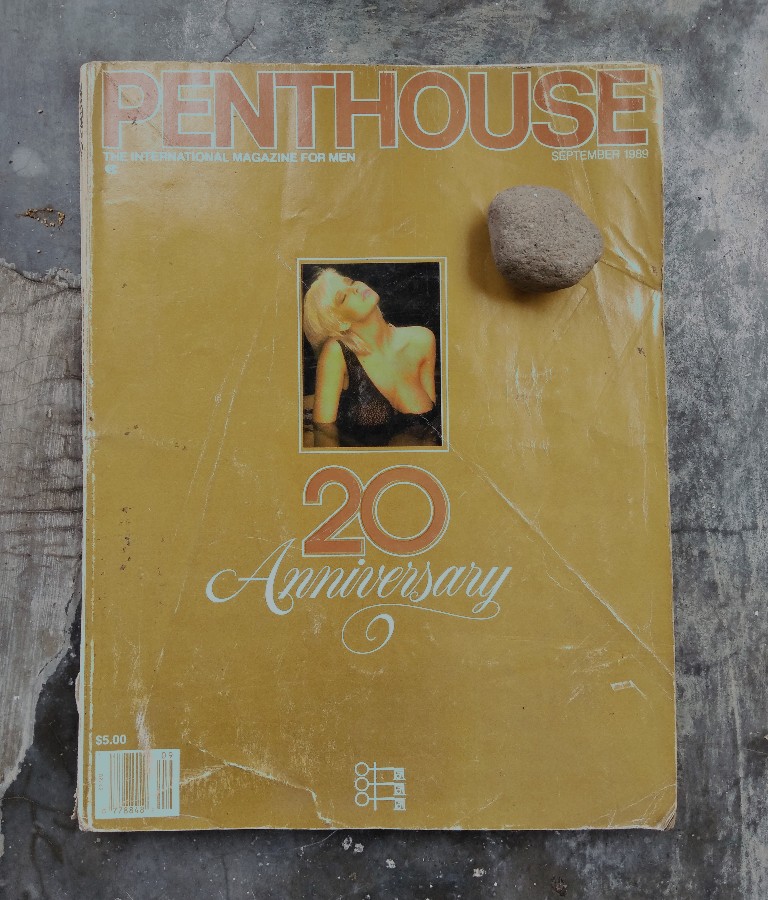 Majalah Penthouse akhir 1980-an di rumah Yogyakarta 
