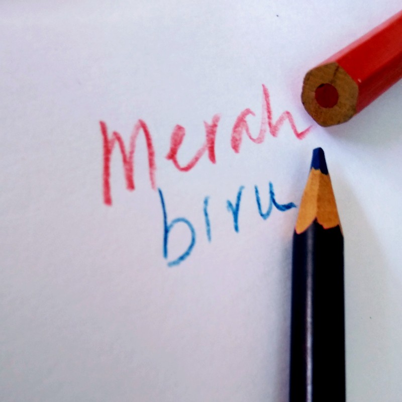 Jika Anda masih memakai pensil, dengan cara apa menyerutnya: pisau atau