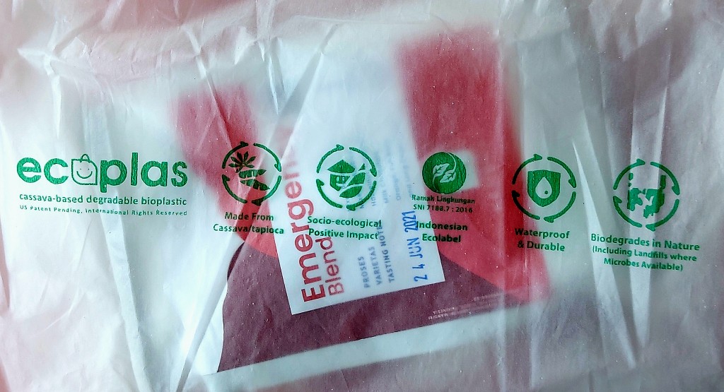 Informasi tentang tas keresek berbahan singkong dari Ecoplast 
