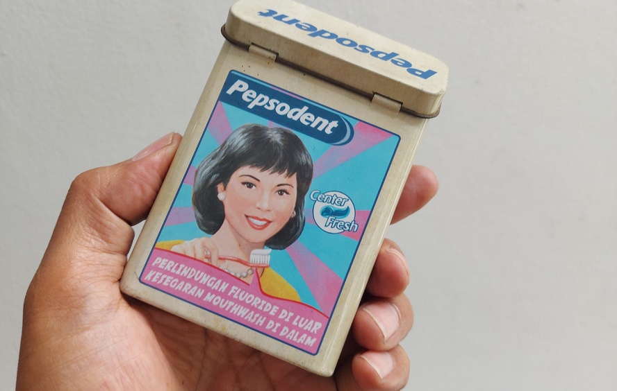 Kotak kaleng Pepsodent dari Unilever tak jelas kegunaannya 