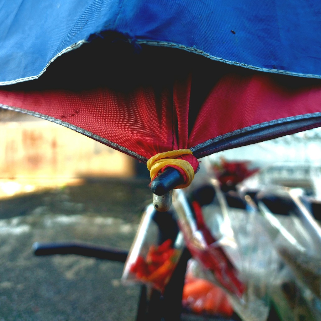 Payung rangkap darurat tanpa gawat