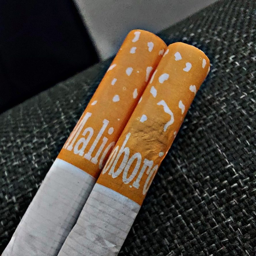 Rokok Malioboro dan 23A